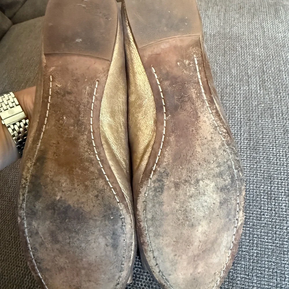 Tory Burch Gold Metallic Bow Leather Ballet Flats with Logo Plaque